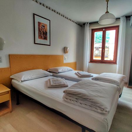 Hotel Modena Old Town Malcesine Luaran gambar