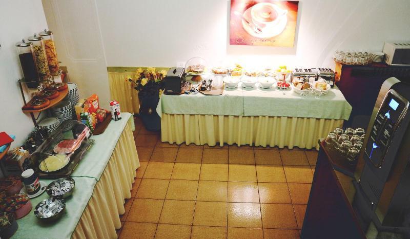 Hotel Modena Old Town Malcesine Luaran gambar