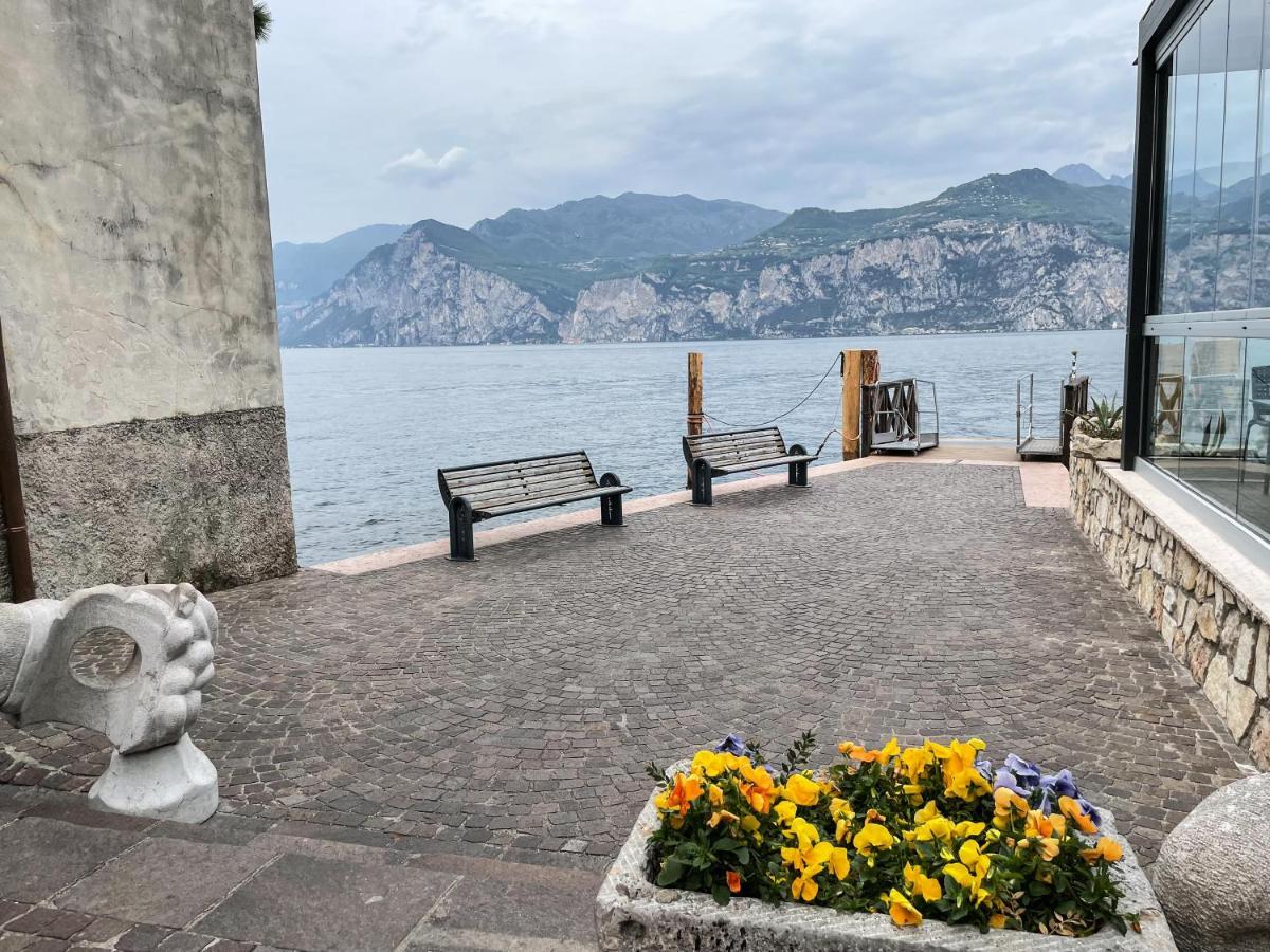 Hotel Modena Old Town Malcesine Luaran gambar