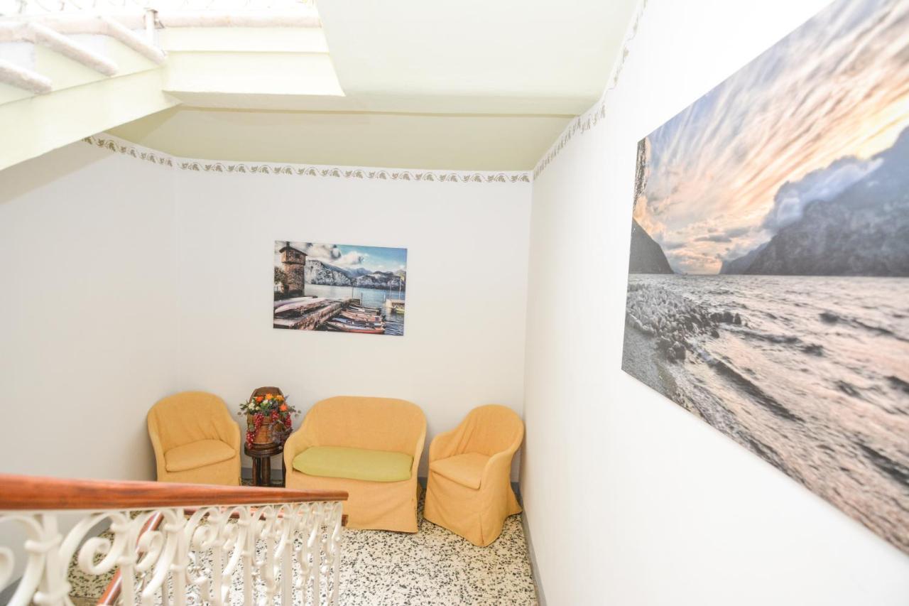 Hotel Modena Old Town Malcesine Luaran gambar