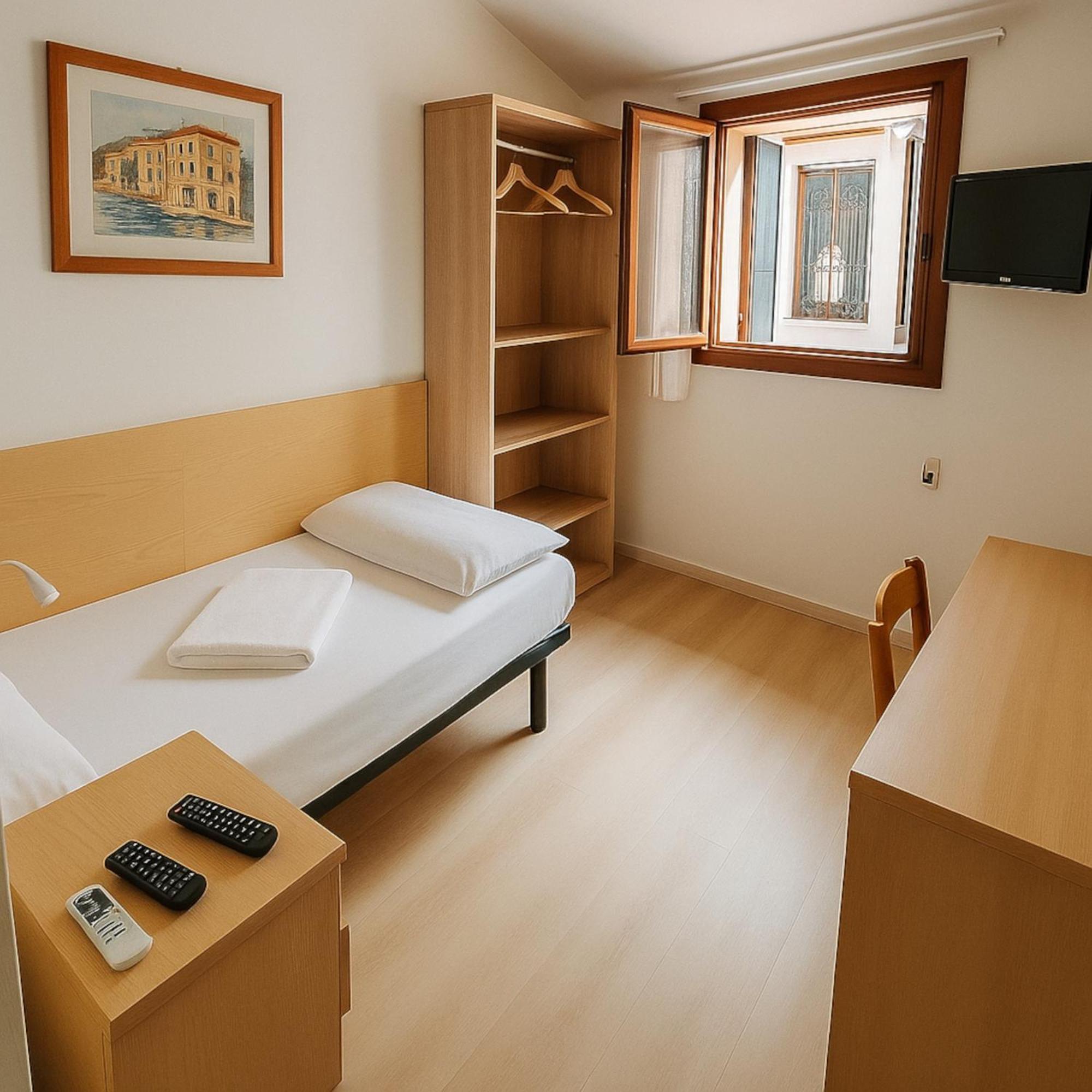 Hotel Modena Old Town Malcesine Luaran gambar