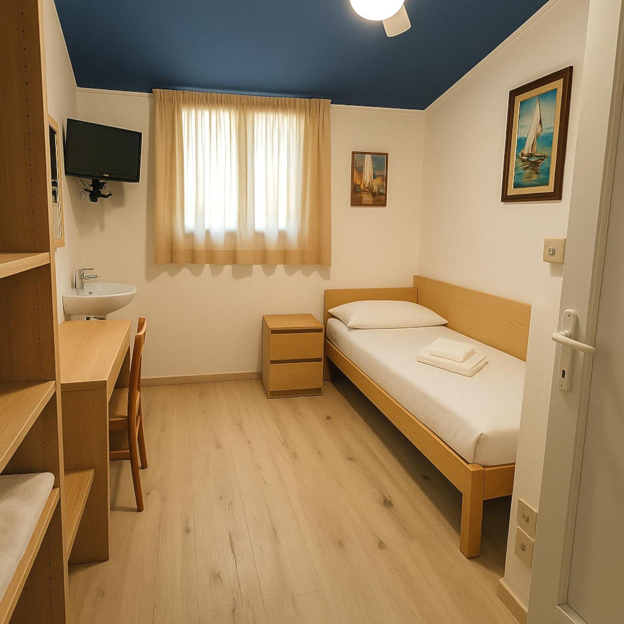 Hotel Modena Old Town Malcesine Luaran gambar