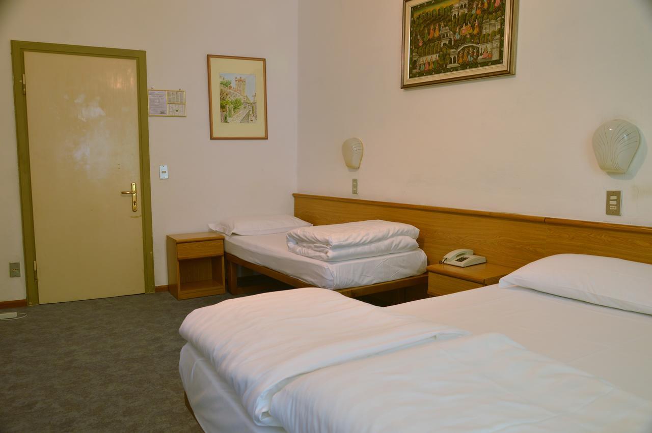 Hotel Modena Old Town Malcesine Luaran gambar